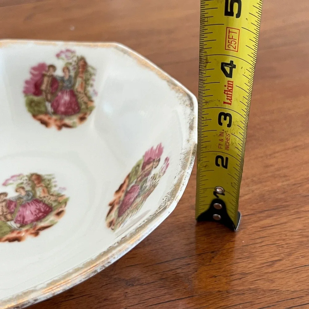 Vintage Fragonard Courting Couple 8.5